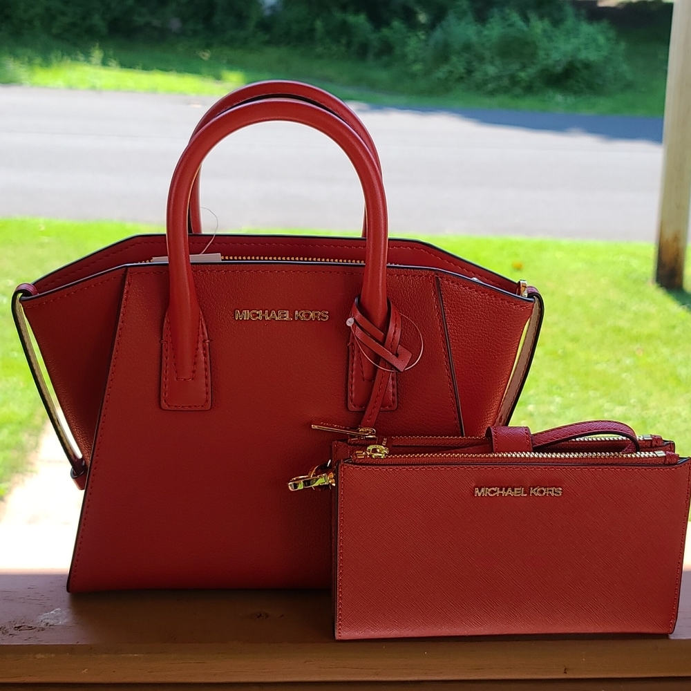 Michael Kors Purse & Wallet Set